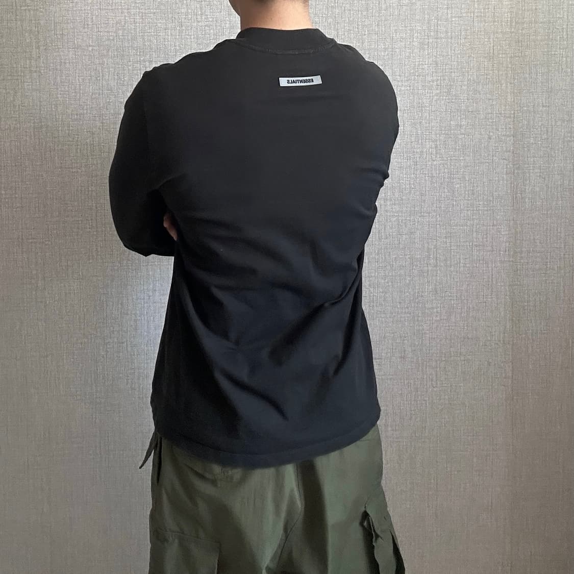 에센셜 피어 오브 갓 박시 롱슬리브 티셔츠 상품이미지3