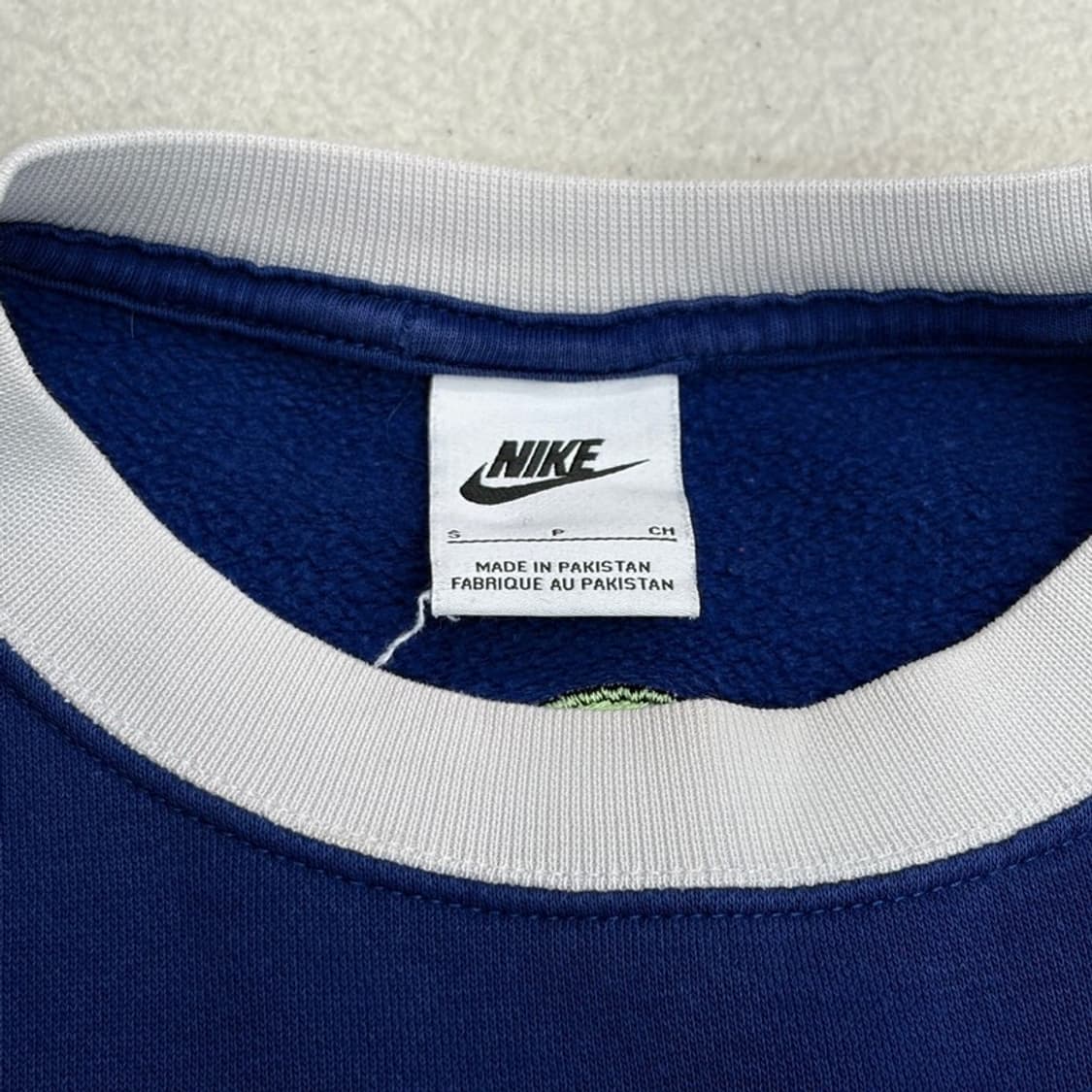 NIKE 스우시 에센셜 오버핏 크루넷 맨투맨 S 상품이미지5