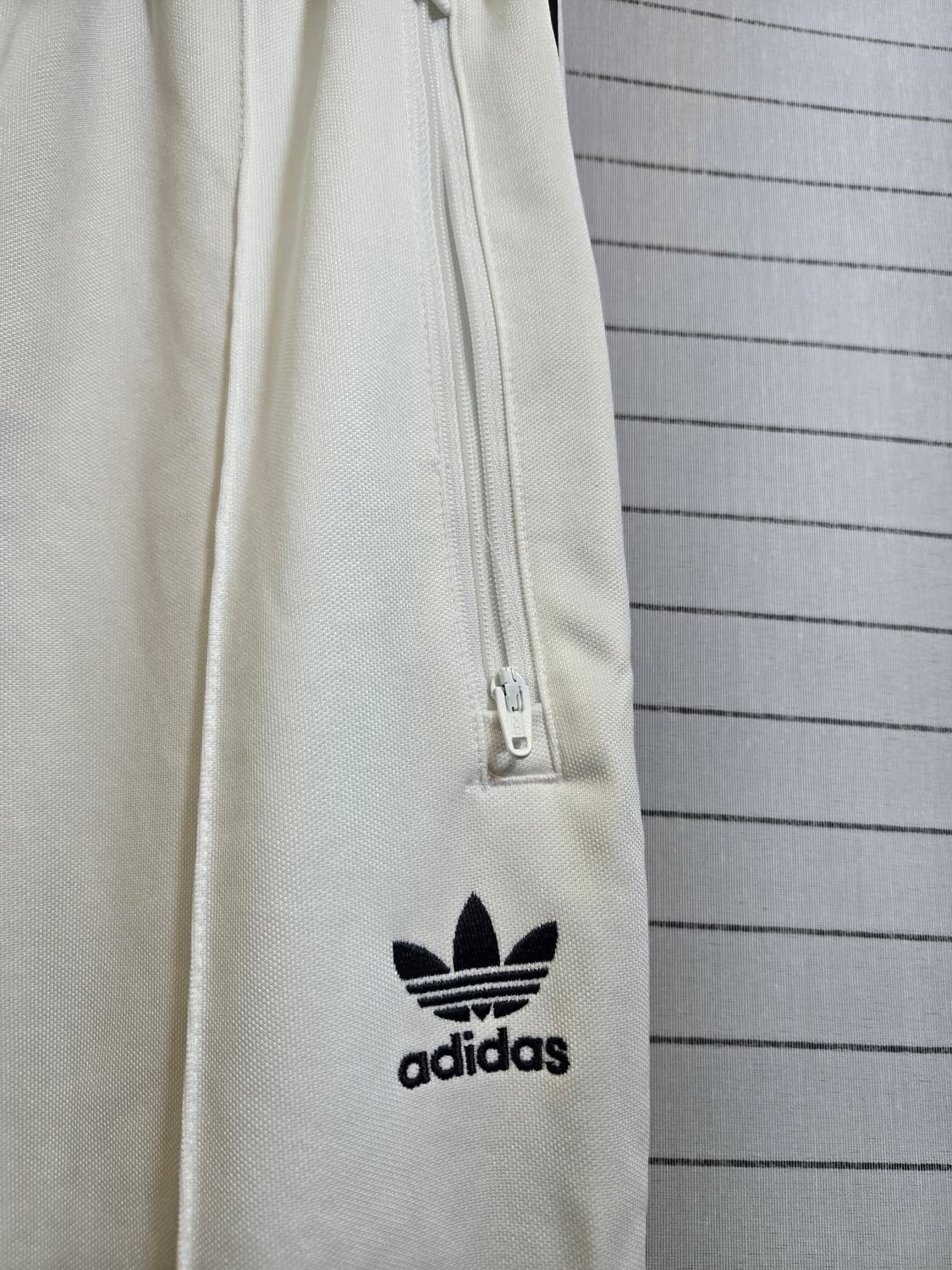아디다스 삼선 트랙 화이트 팬츠 상품이미지3