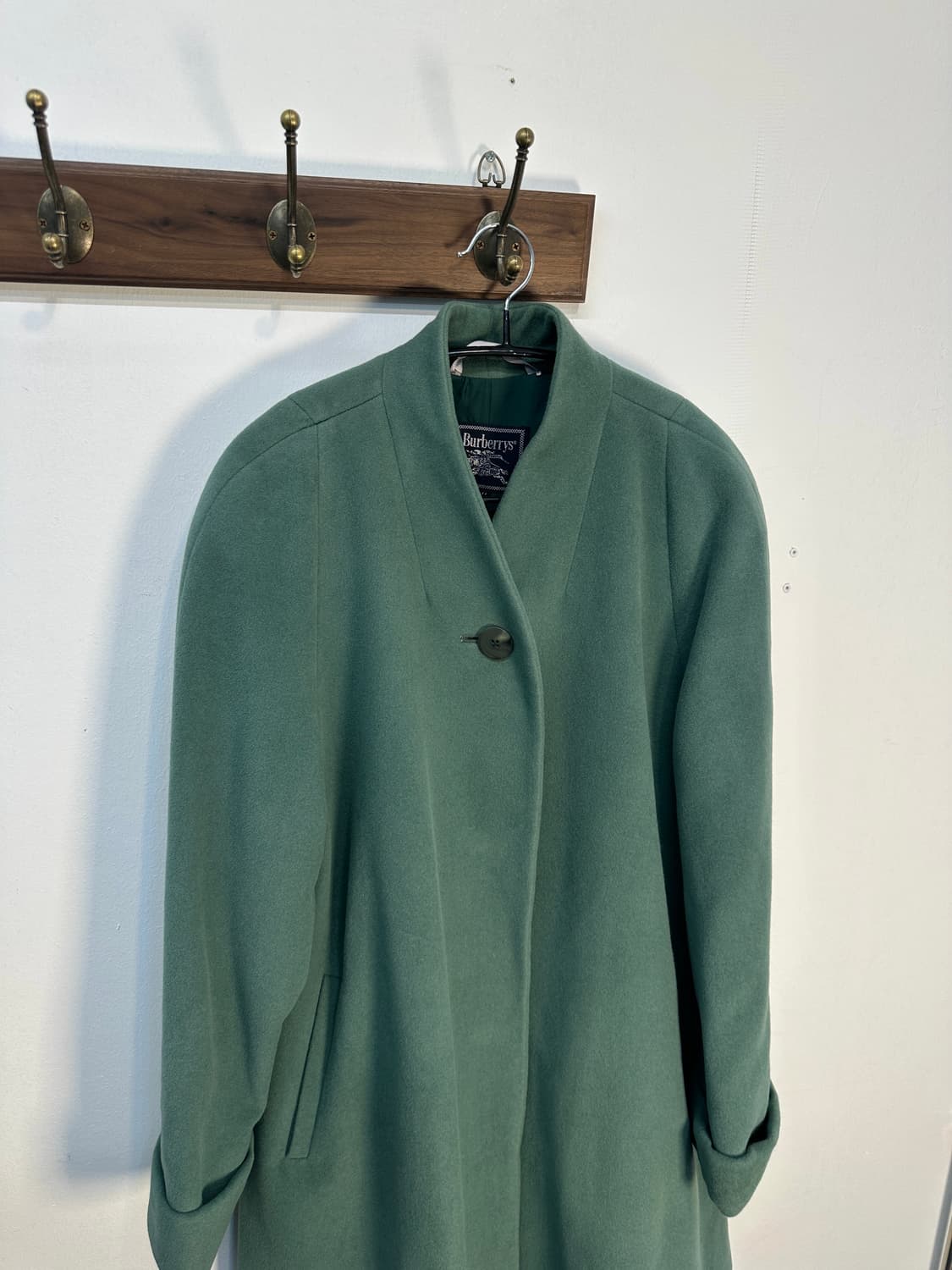 버버리 세이지 그린 노카라 울 롱코트 11size  상품이미지2