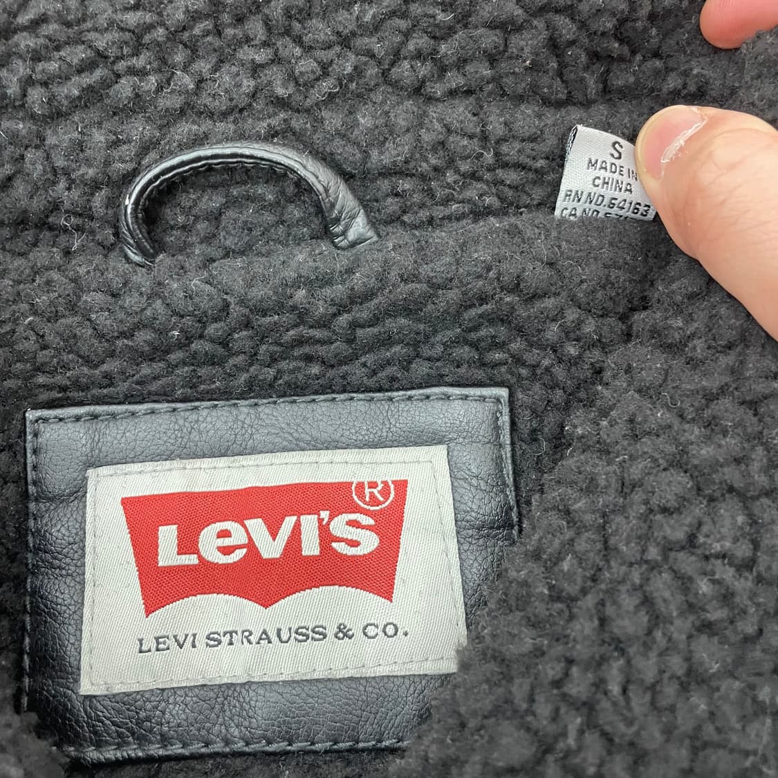 리바이스 비건레더 쉐르파 자켓  상품이미지3