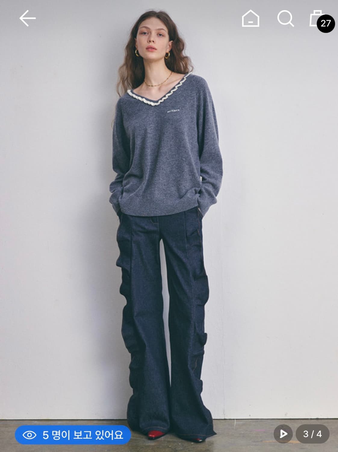 듀이듀이 브이넥 프릴 라인 니트 그레이 상품이미지3