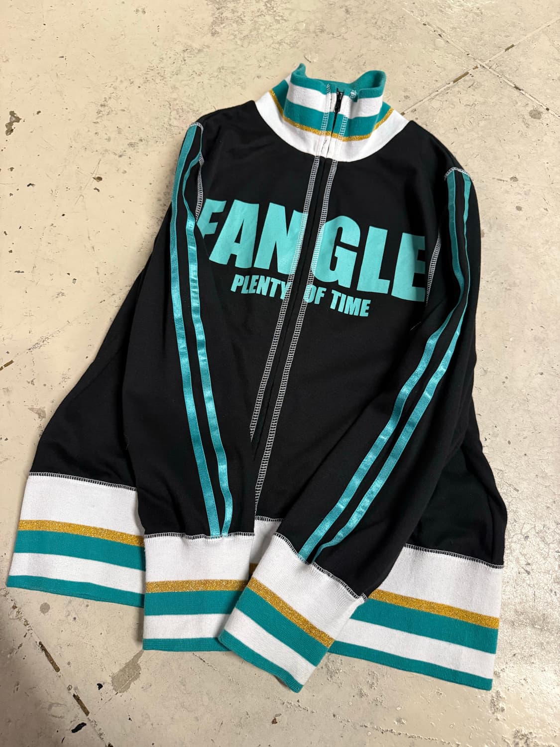 side line lettering point zip-up 상품이미지9