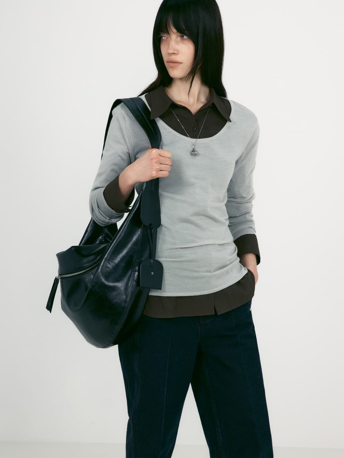 Low classic cocoon bag black 상품이미지5