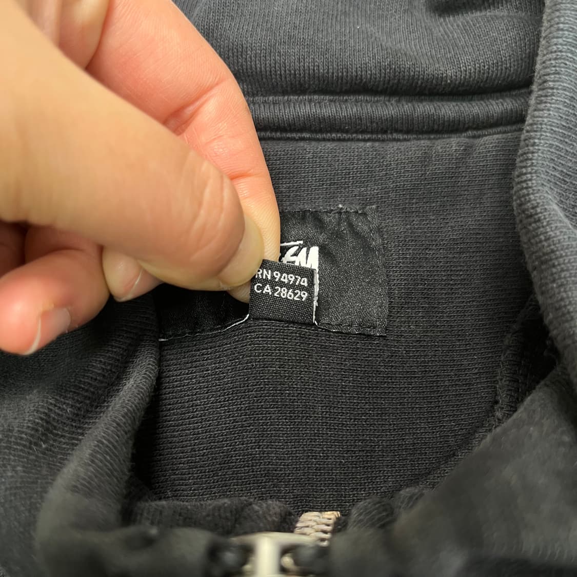 100 스투시 자수로고 반집업 맨투맨 상품이미지4