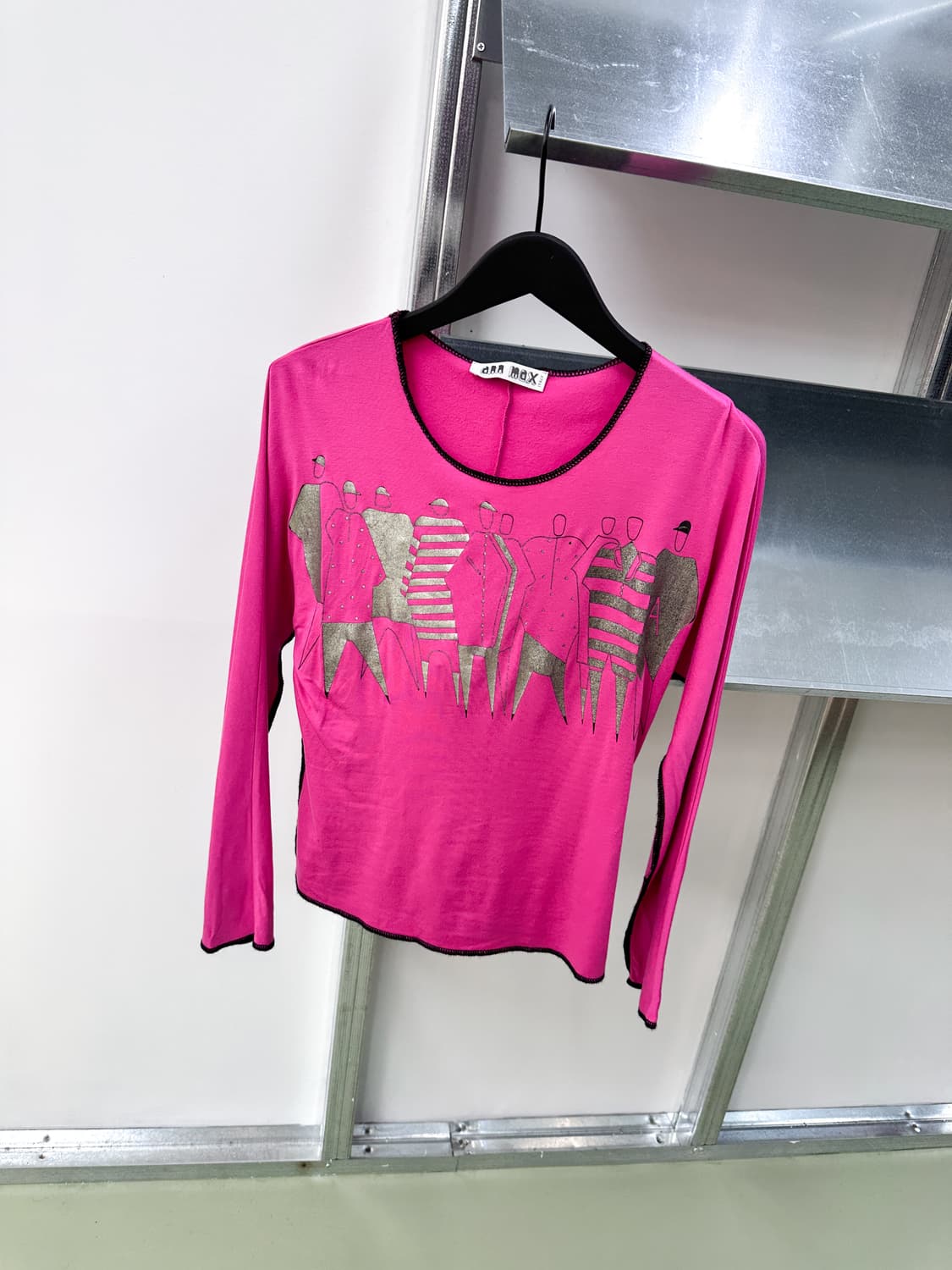 pink silver printed stitch line top 상품이미지1