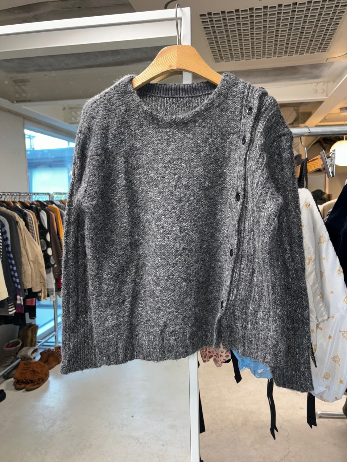 Intellection 단추 니트 상품이미지2