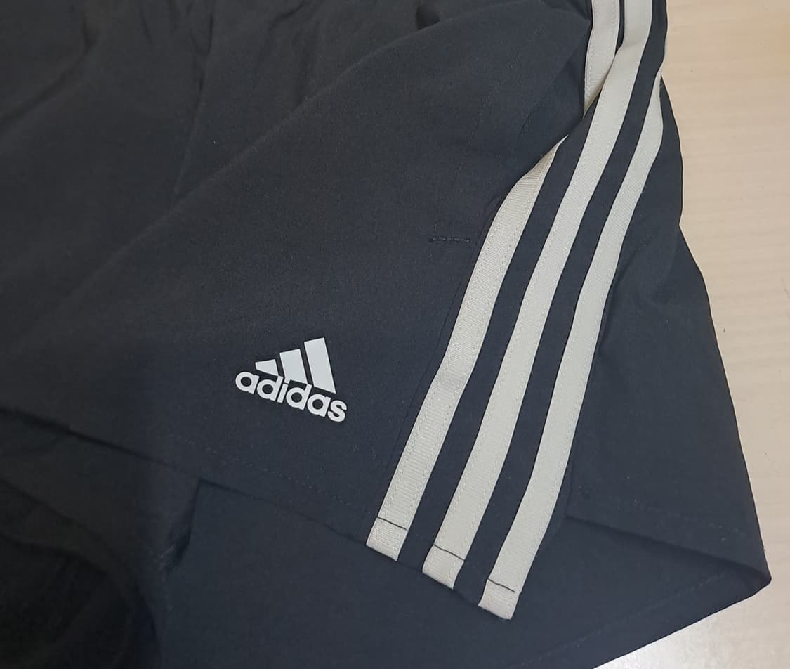 아디다스 세줄 운동 쇼츠 반바지 상품이미지2