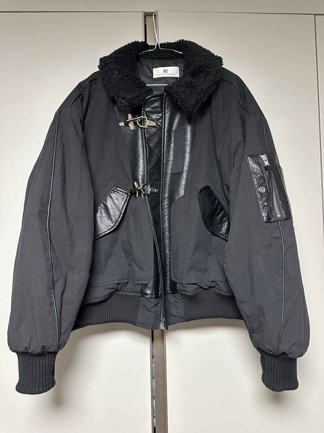 [1] Rssc x 포그서비스 파이어맨 레더 믹스 코튼 봄버 자켓 상품이미지1