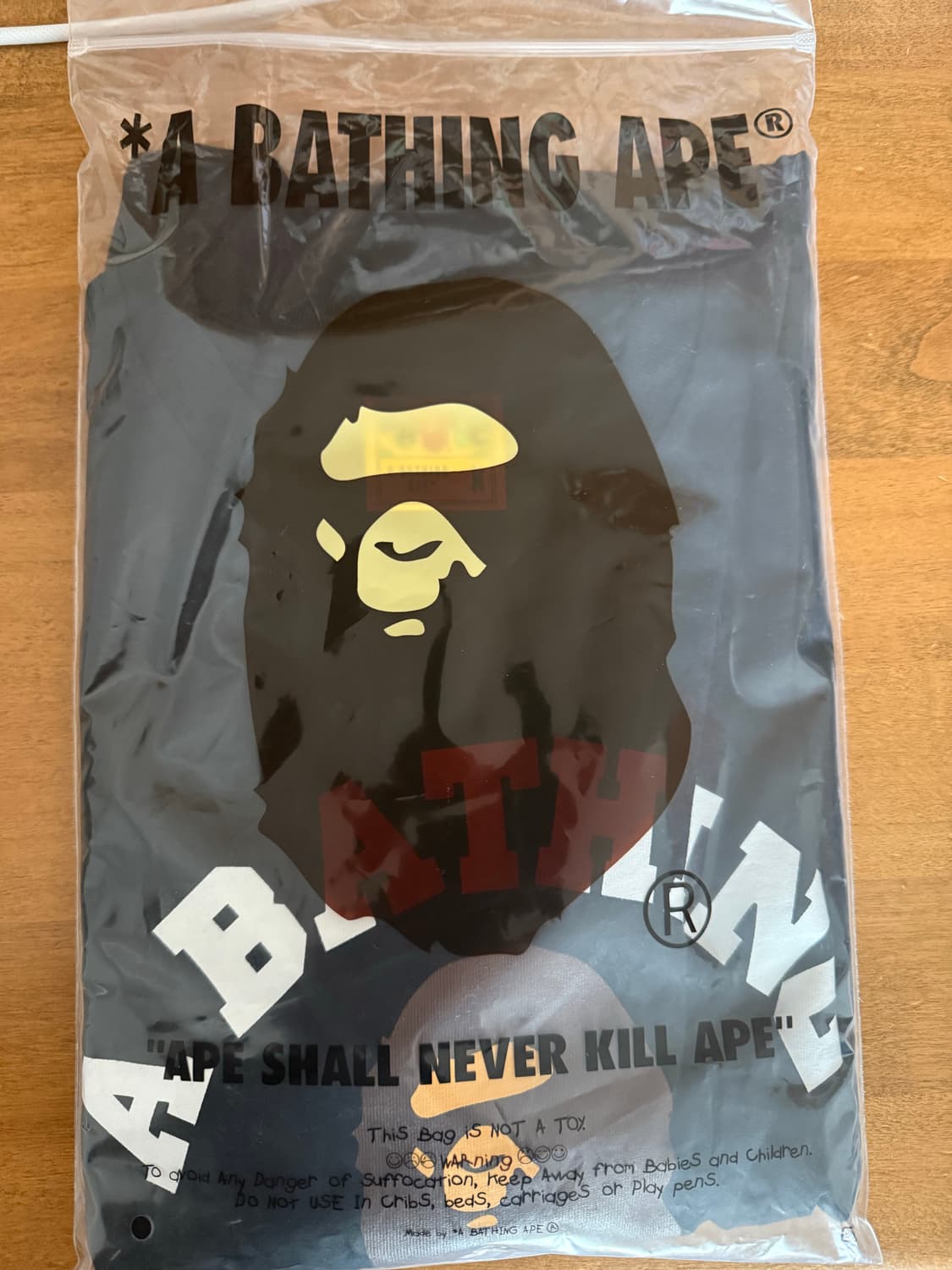 베이프 티셔츠 새상품 M 상품이미지1