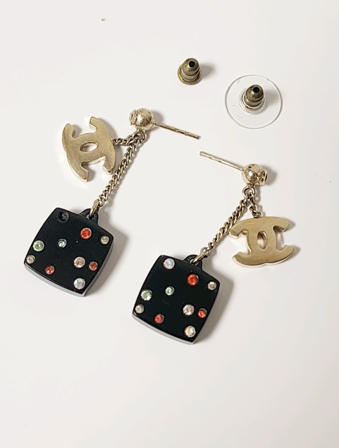 샤넬 CC로고 큐브 장식 드롭 귀걸이  상품이미지1