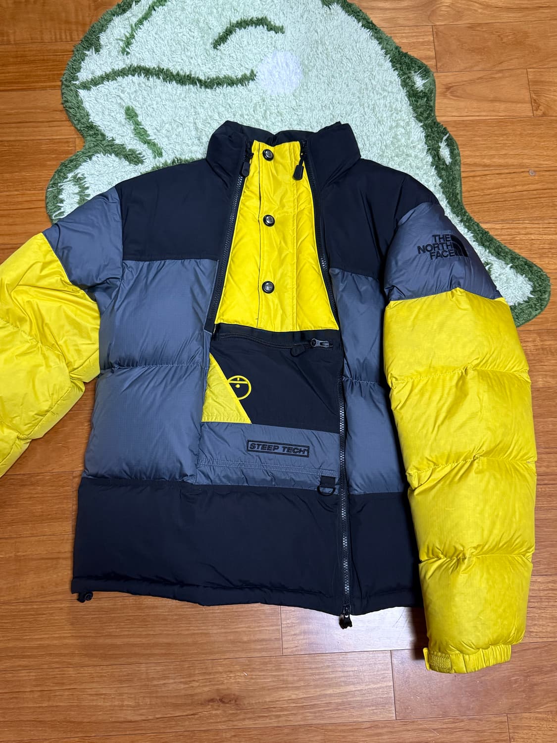 노스페이스 스팁테크 패딩 상품이미지1