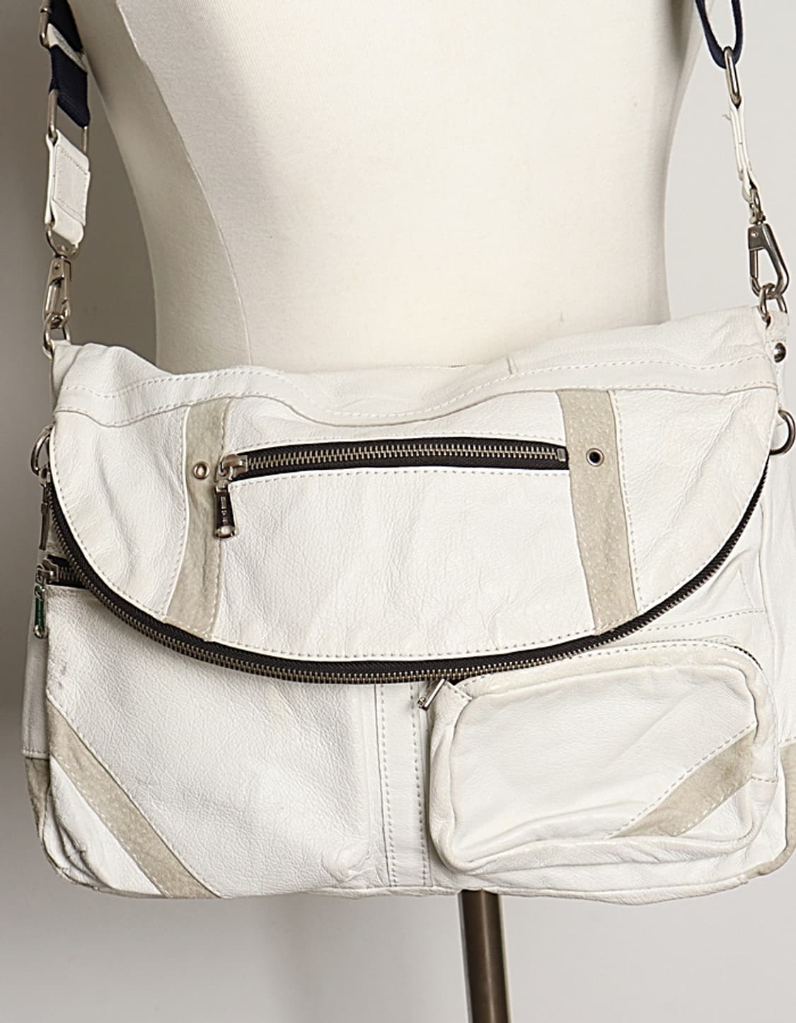 COMME CA MEN Leather Cross Bag 상품이미지2