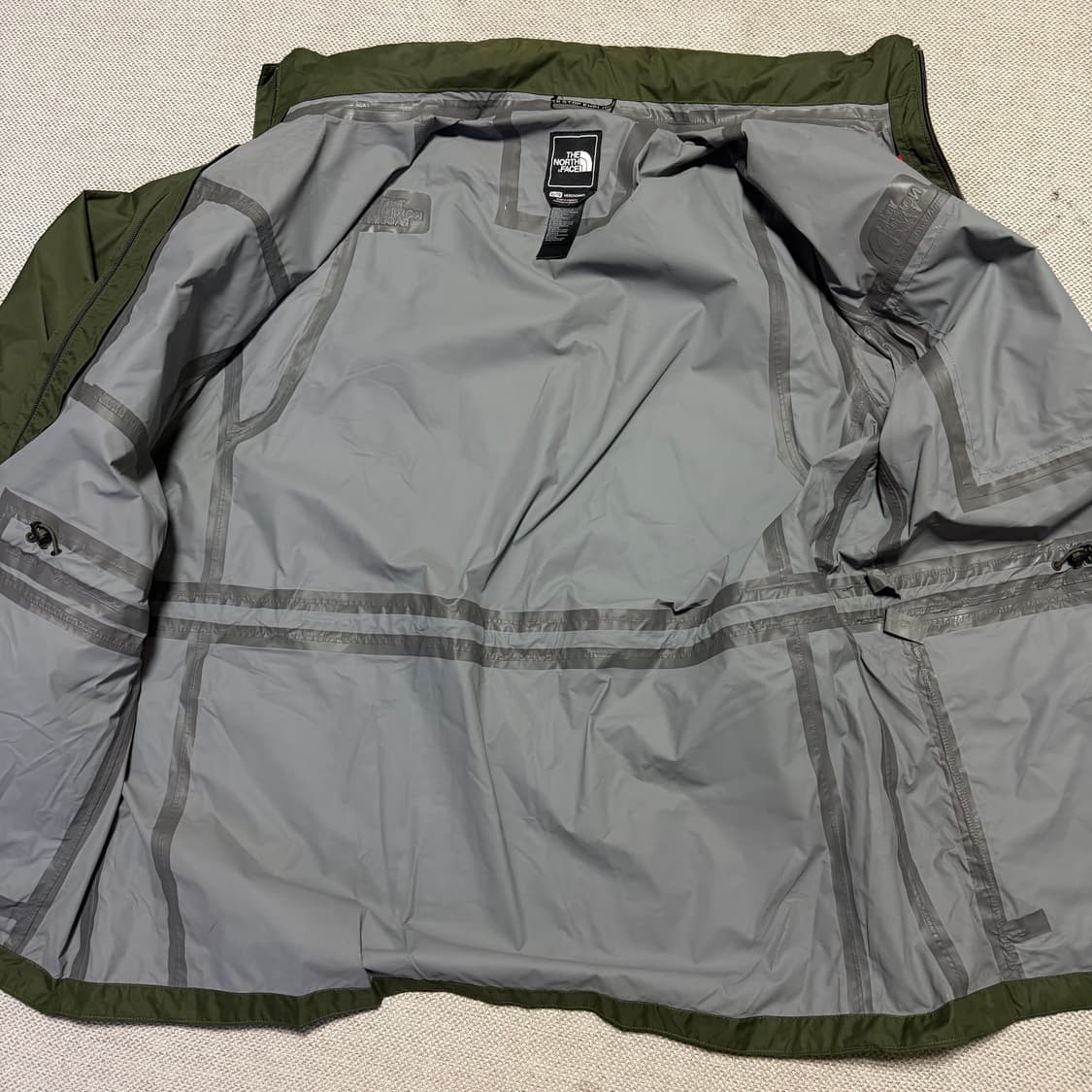노스페이스 하이벤트 2.5L 심실링 바람막이 자켓 상품이미지6