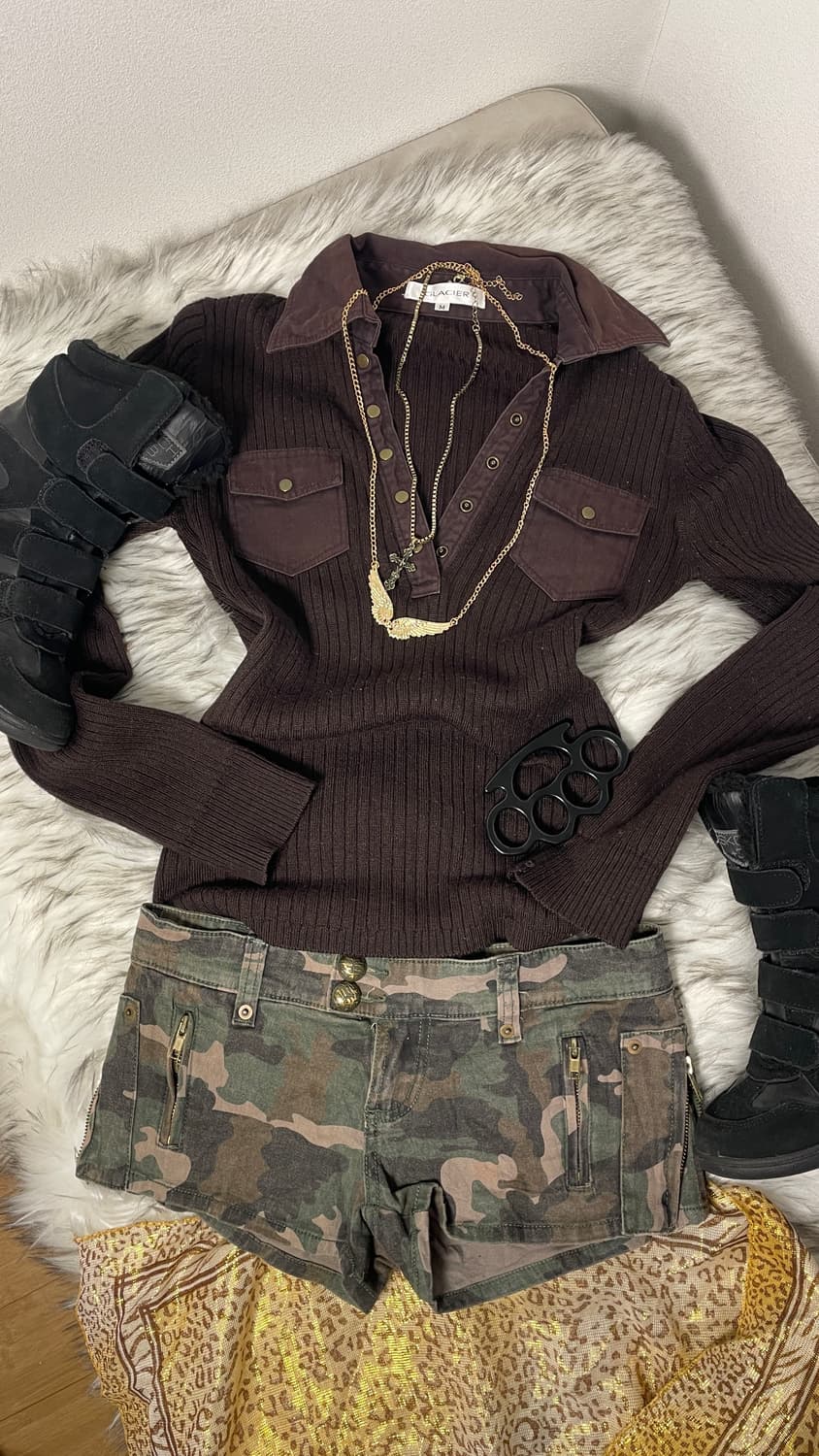 Y2K 브라운 골지 버튼 탑 니트 상품이미지1