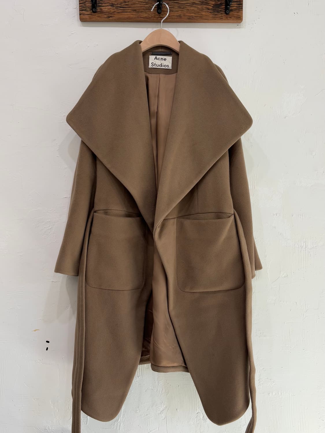 Acne Studio 아크네스튜디오 카멜베이지 숄코트   상품이미지4