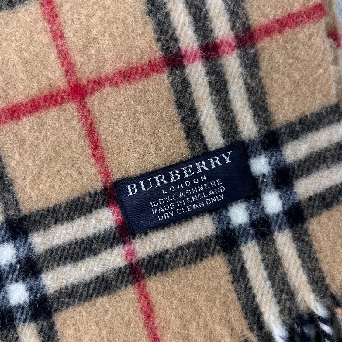 버버리 노바체크 캐시미어 베이지 머플러 상품이미지3