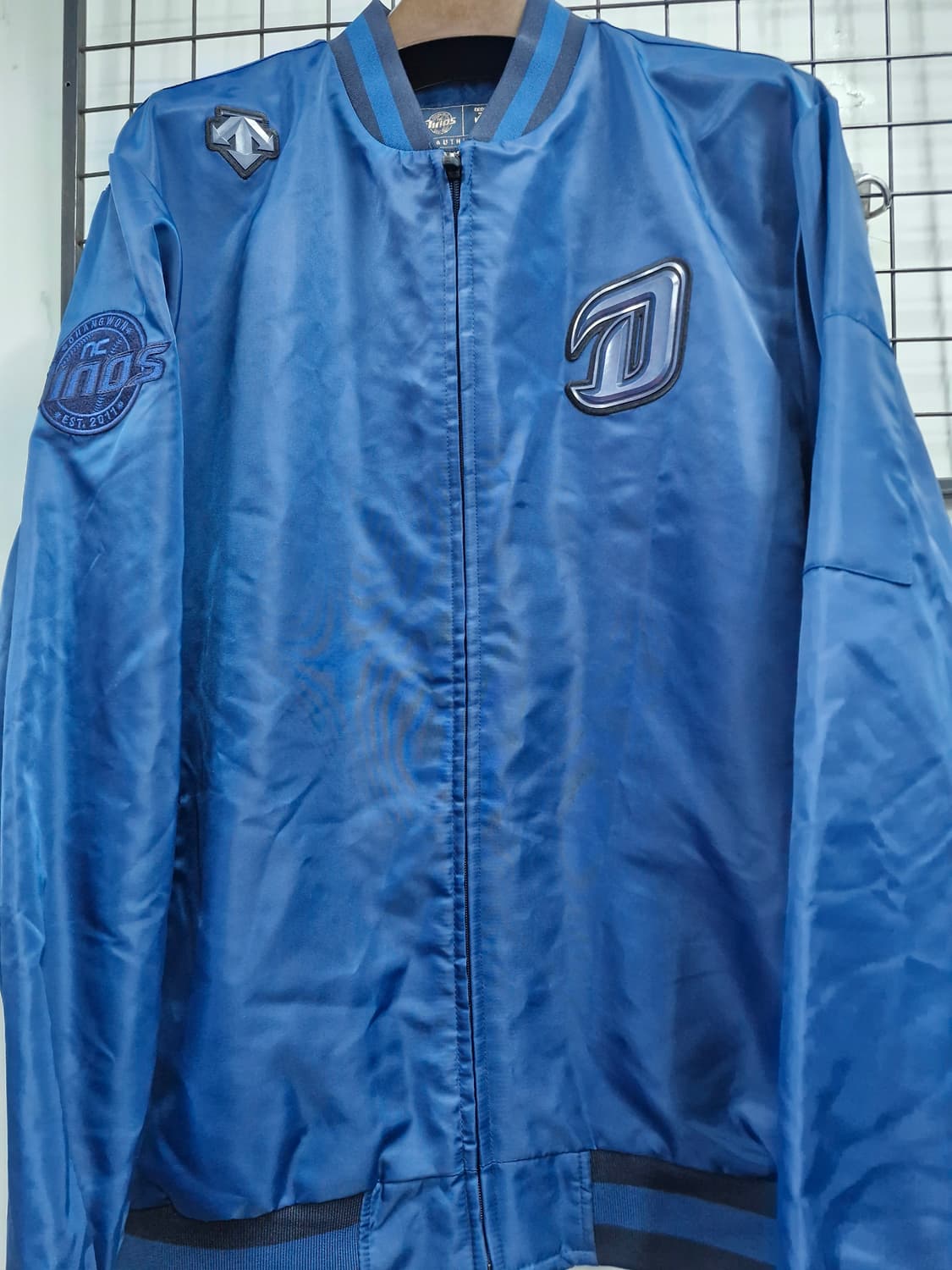 115XXXL 데상트 NC다이노스 바람막이 자켓. 상품이미지5