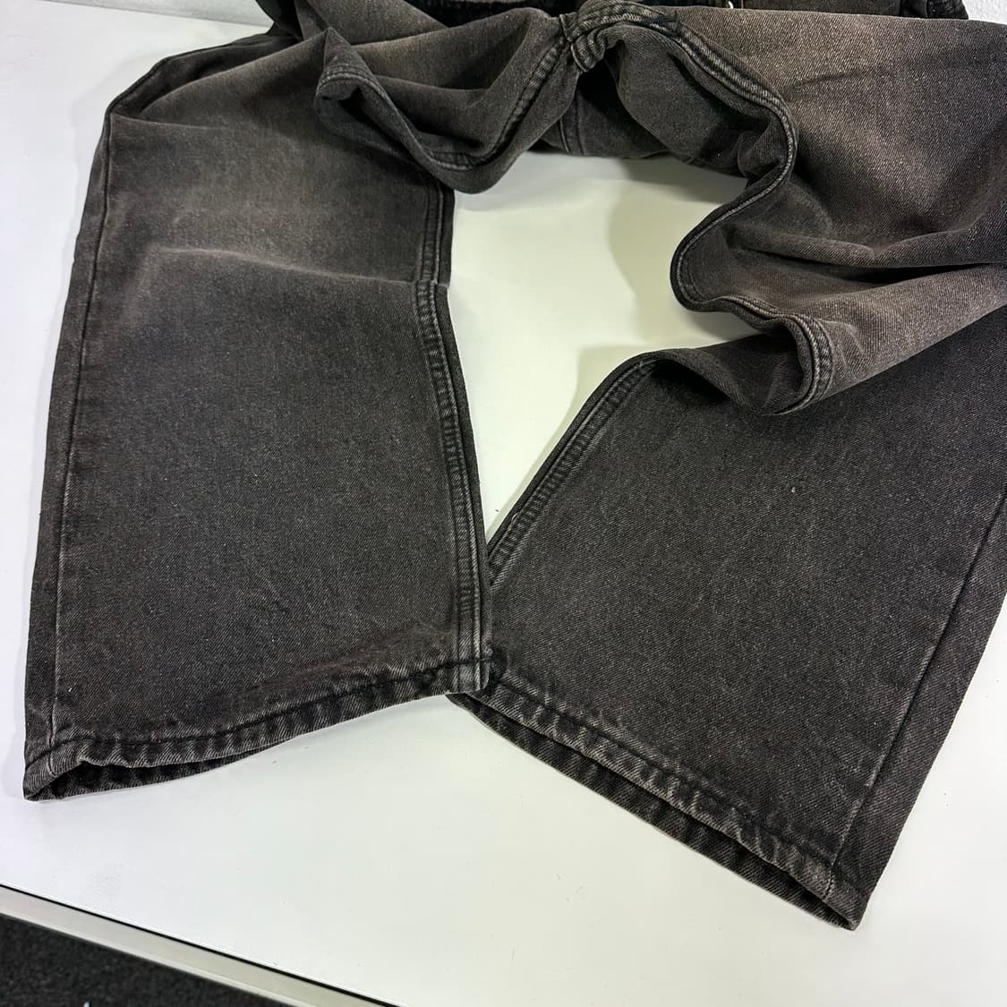 택달린새것 M 트릴리온 블랙워시드 일자핏 데님팬츠 청바지 상품이미지3