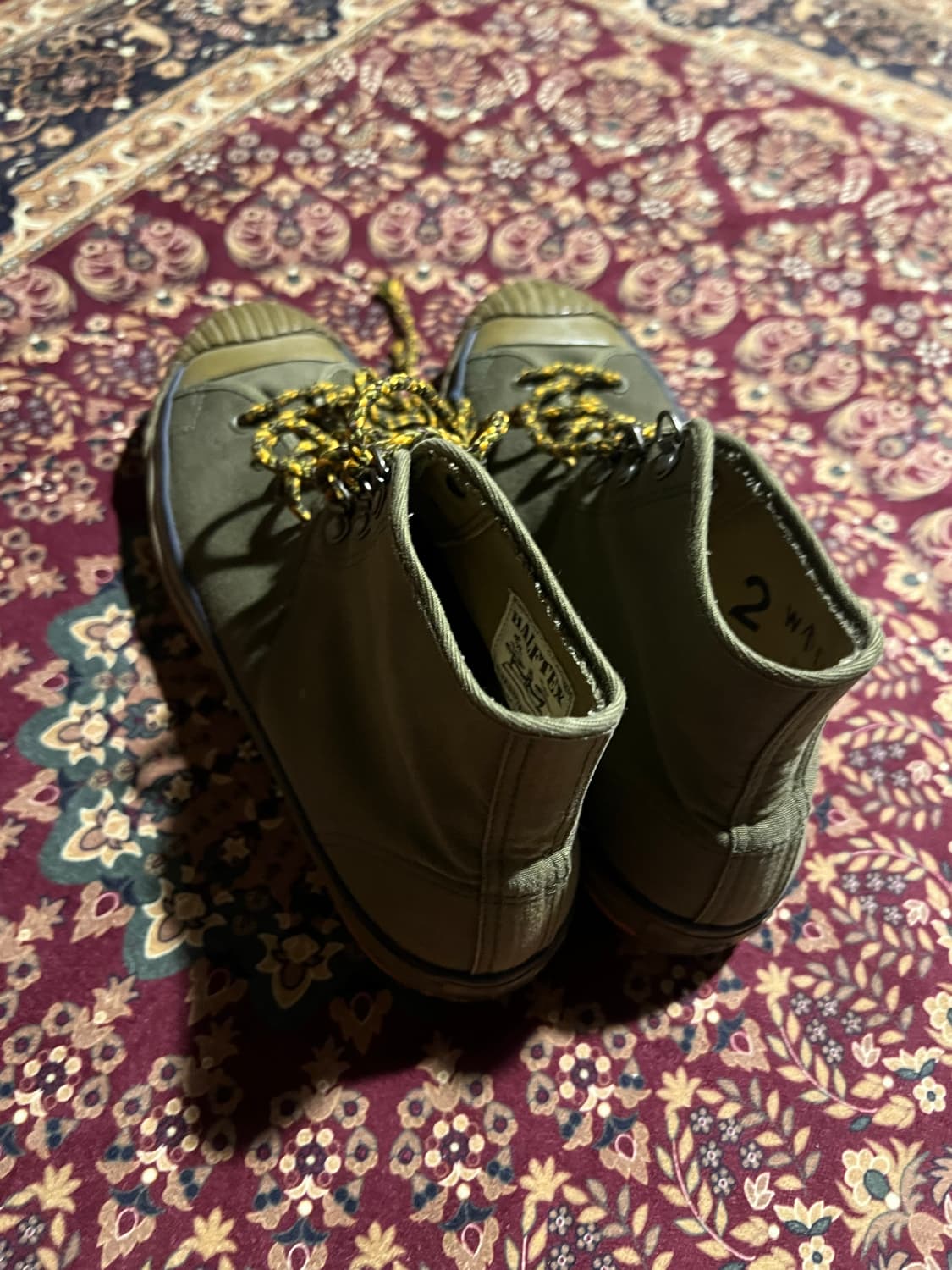 나이젤 카본 X 하프텍 하이탑 스니커즈 상품이미지2