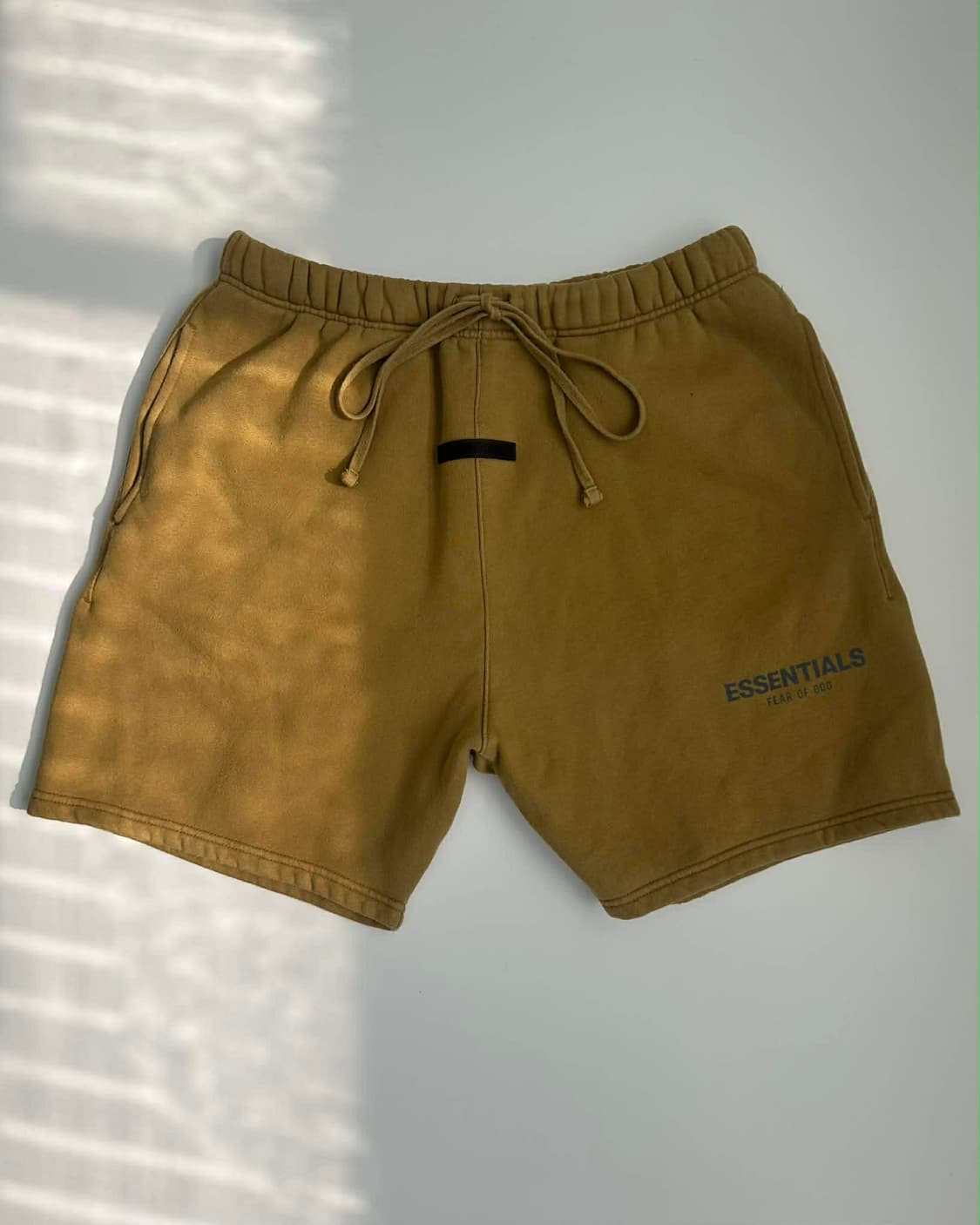 [M] 피어오브갓 에센셜 로고 앰버 플리스 쇼츠 하프 팬츠 상품이미지1