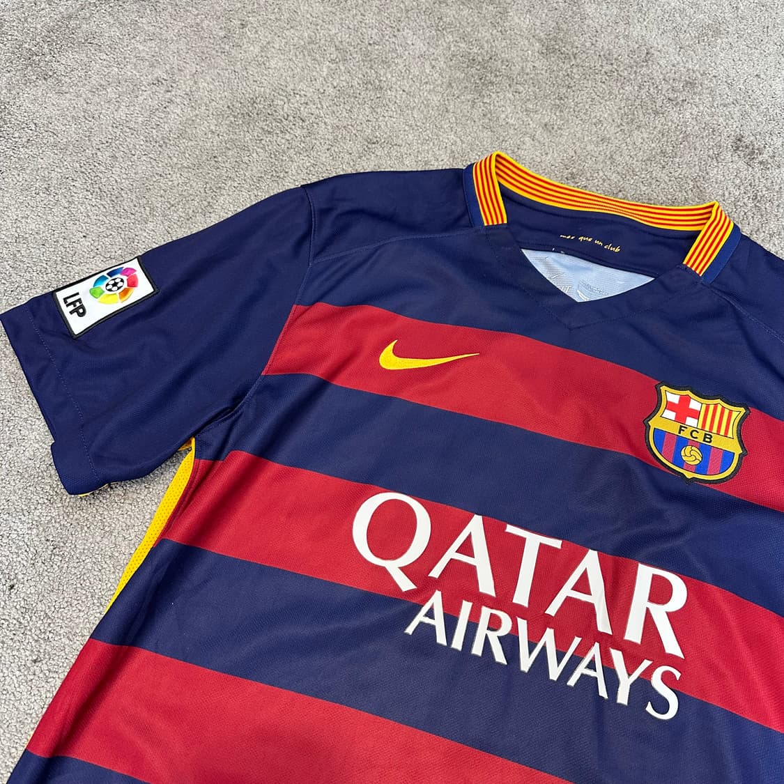 나이키 FC 바르셀로나 2015-16 홈 유니폼 저지L 상품이미지2