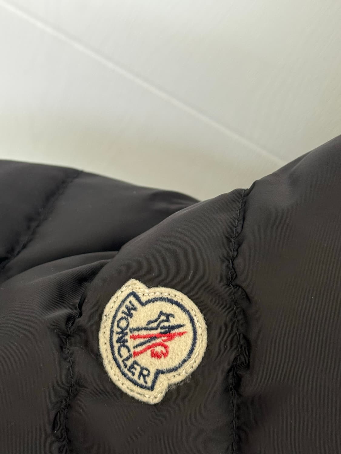 몽클레어 여성 경량패딩 상품이미지8