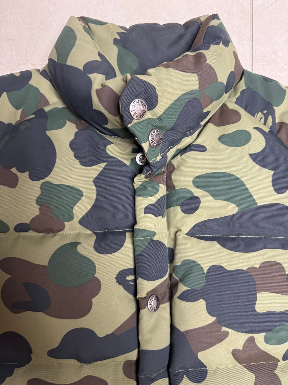 베이프 카모 패딩자켓 상품이미지2