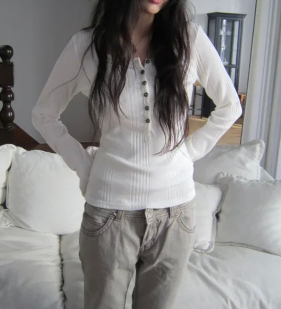 이즈이즈 Muggle button t 상품이미지2