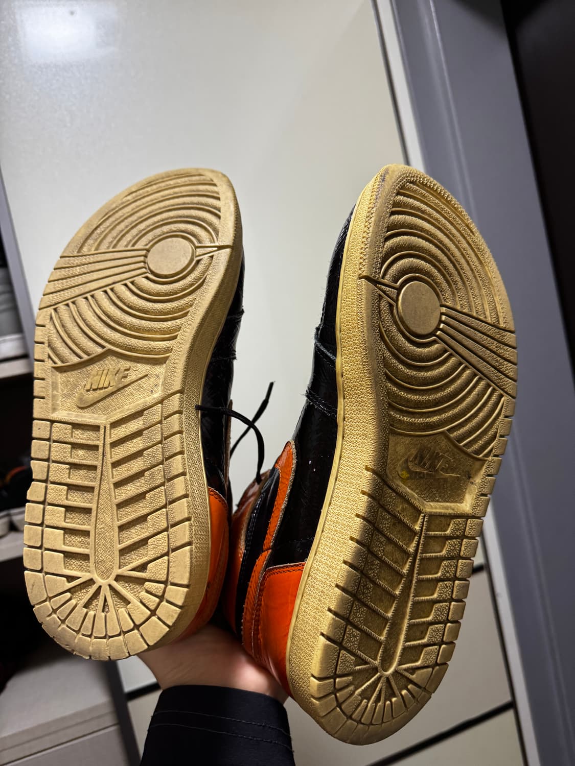 나이키 조던1 레트로 하이 쉐터드 백보드 270 상품이미지2