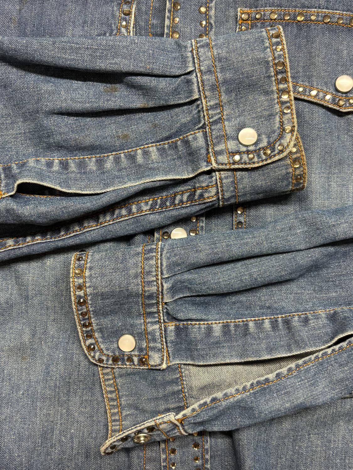 드리스반노튼 데님 웨스턴 셔츠 상품이미지9