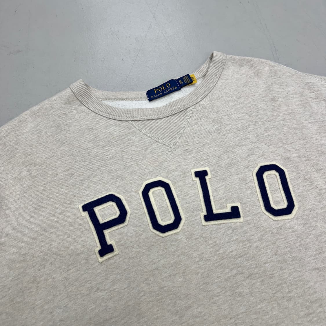 폴로 신형 XL 오버핏 아치로고 맨투맨 상품이미지3