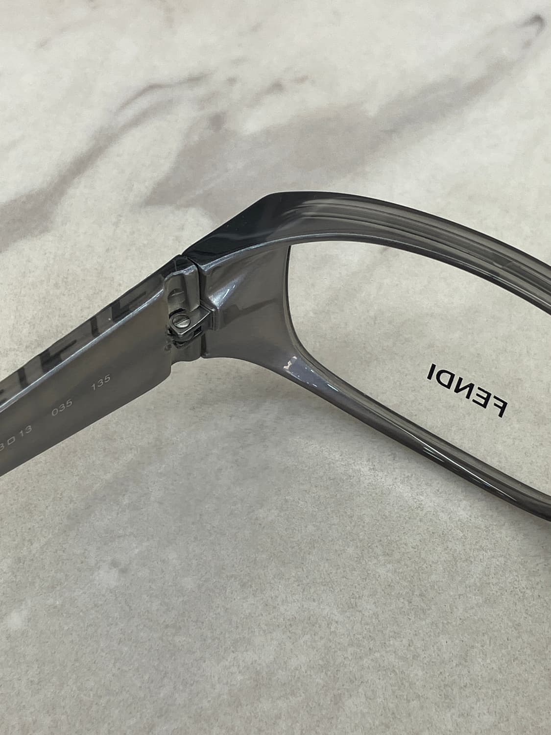 FENDI 펜디 Vintage 스퀘어 뿔테 안경 상품이미지3