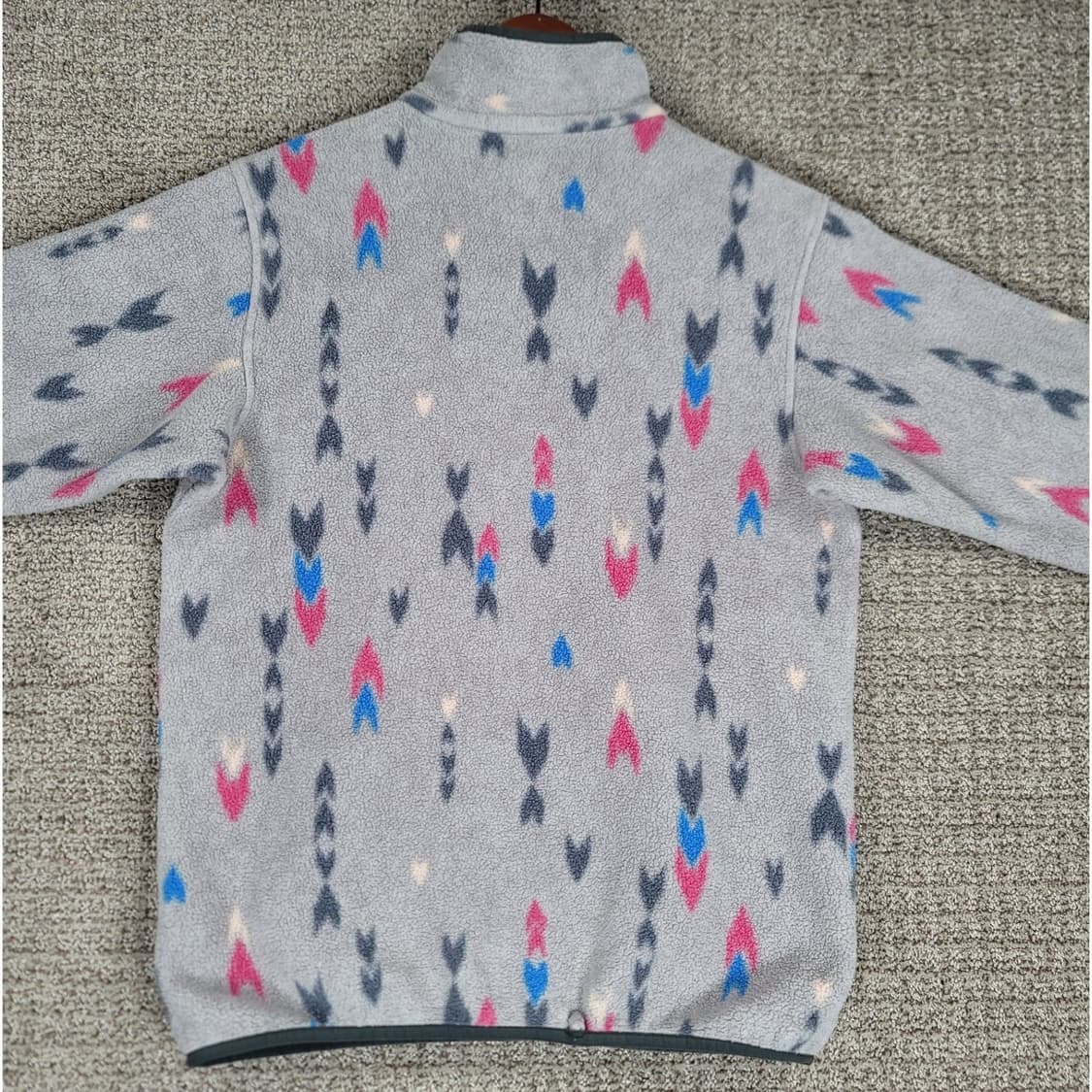  10s 파타고니아 신칠라 스냅-T 그레이패턴/차콜 상품이미지6