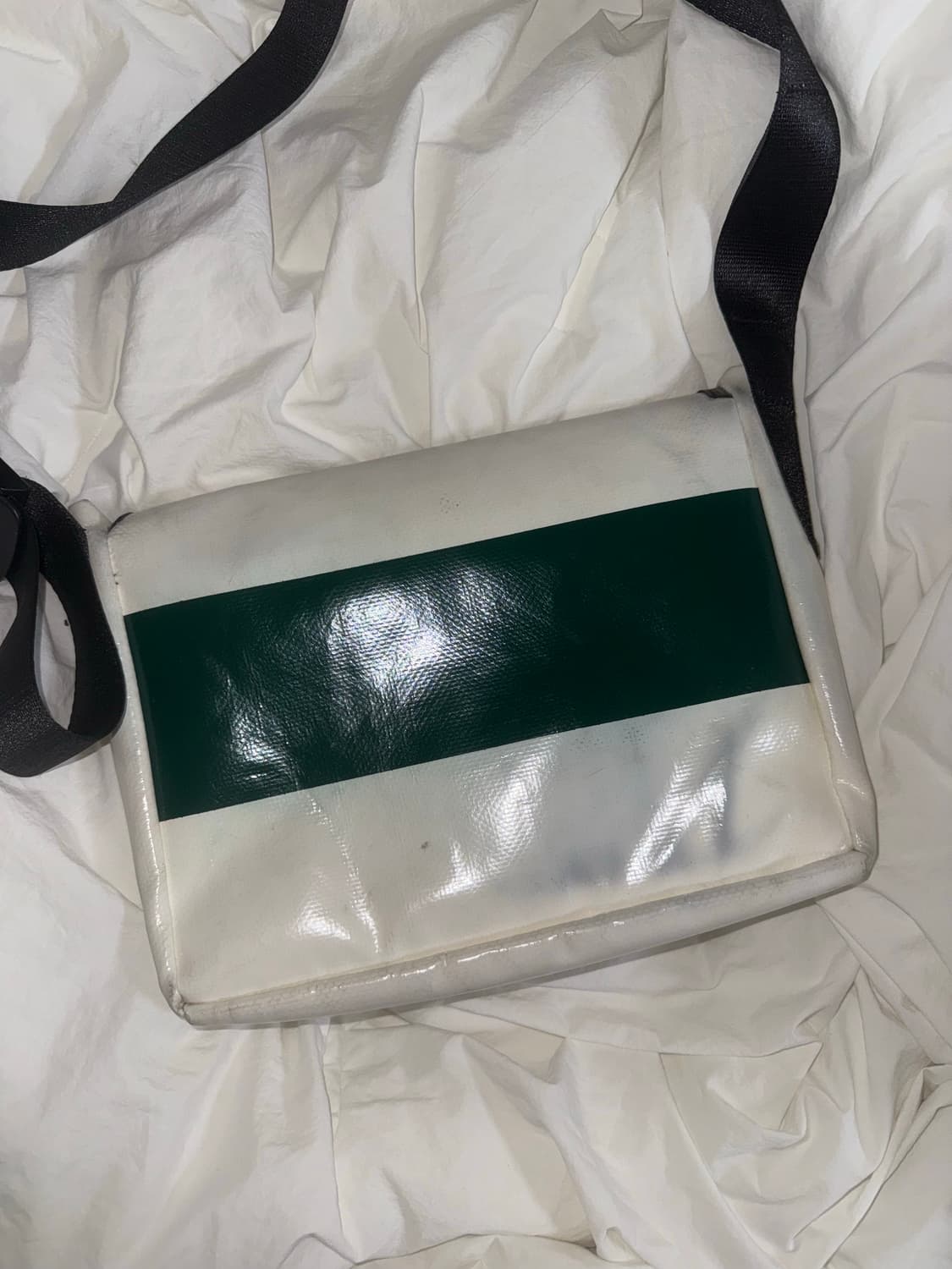 프라이탁 라씨 화이트/레드/그린 상품이미지4