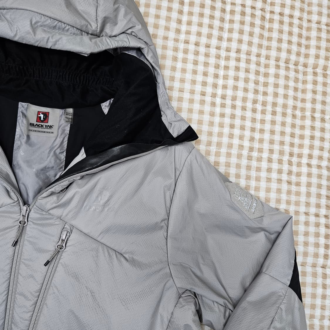 블랙야크 경량패딩 후드집업 자켓 상품이미지4