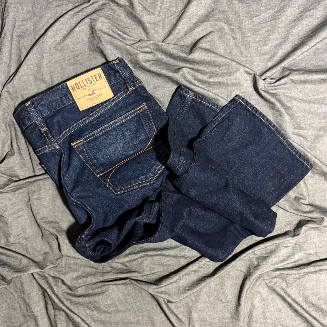Classic Bootcut Jeans 상품이미지1