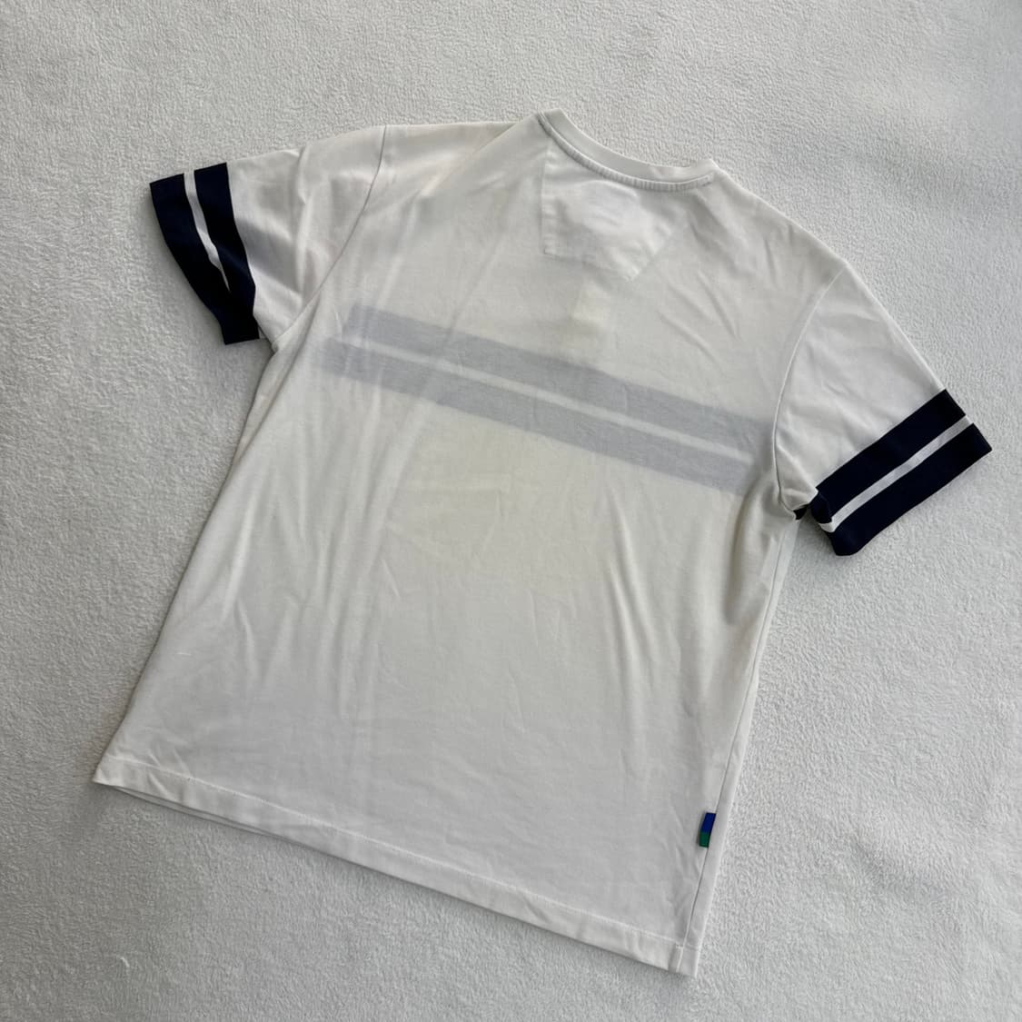 100 헤지스 배색 헨리넥 반팔 티셔츠 0326T 상품이미지2