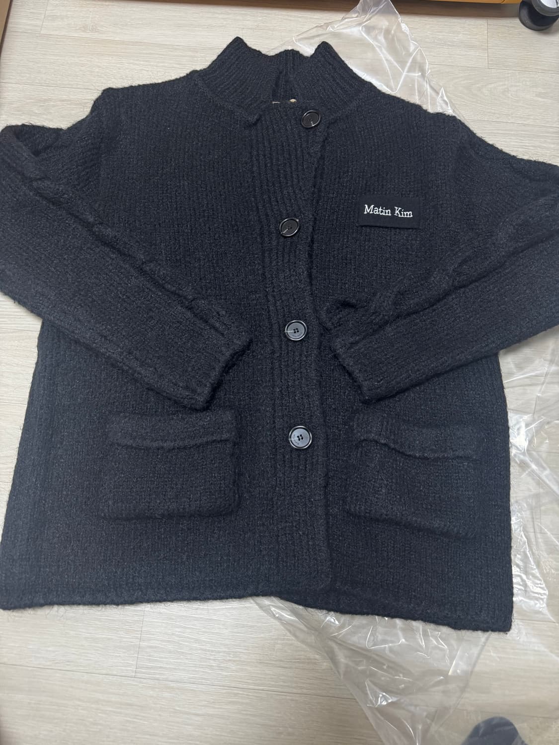 [free] 마뗑킴 블랙 니트 가디건 상품이미지2