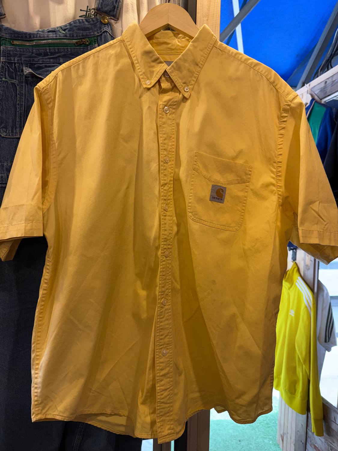 칼하트 옐로우 반팔셔츠 상품이미지1