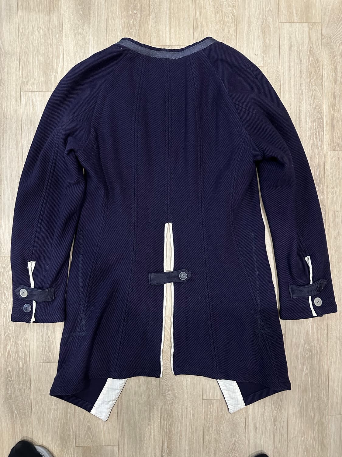 솔로이스트 베스트 탈착 자켓 상품이미지5