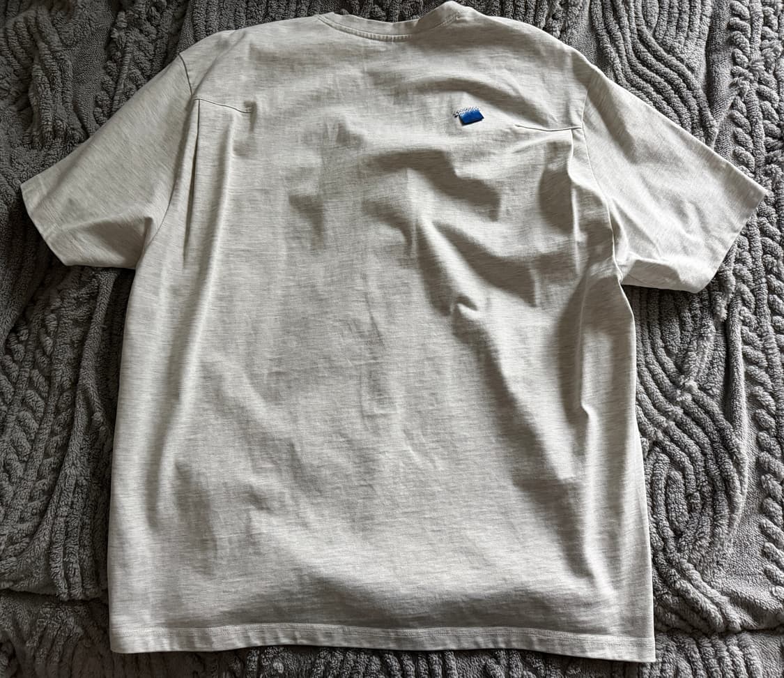 아더에러 블루 웨일 티셔츠 오트밀 XL 상품이미지3