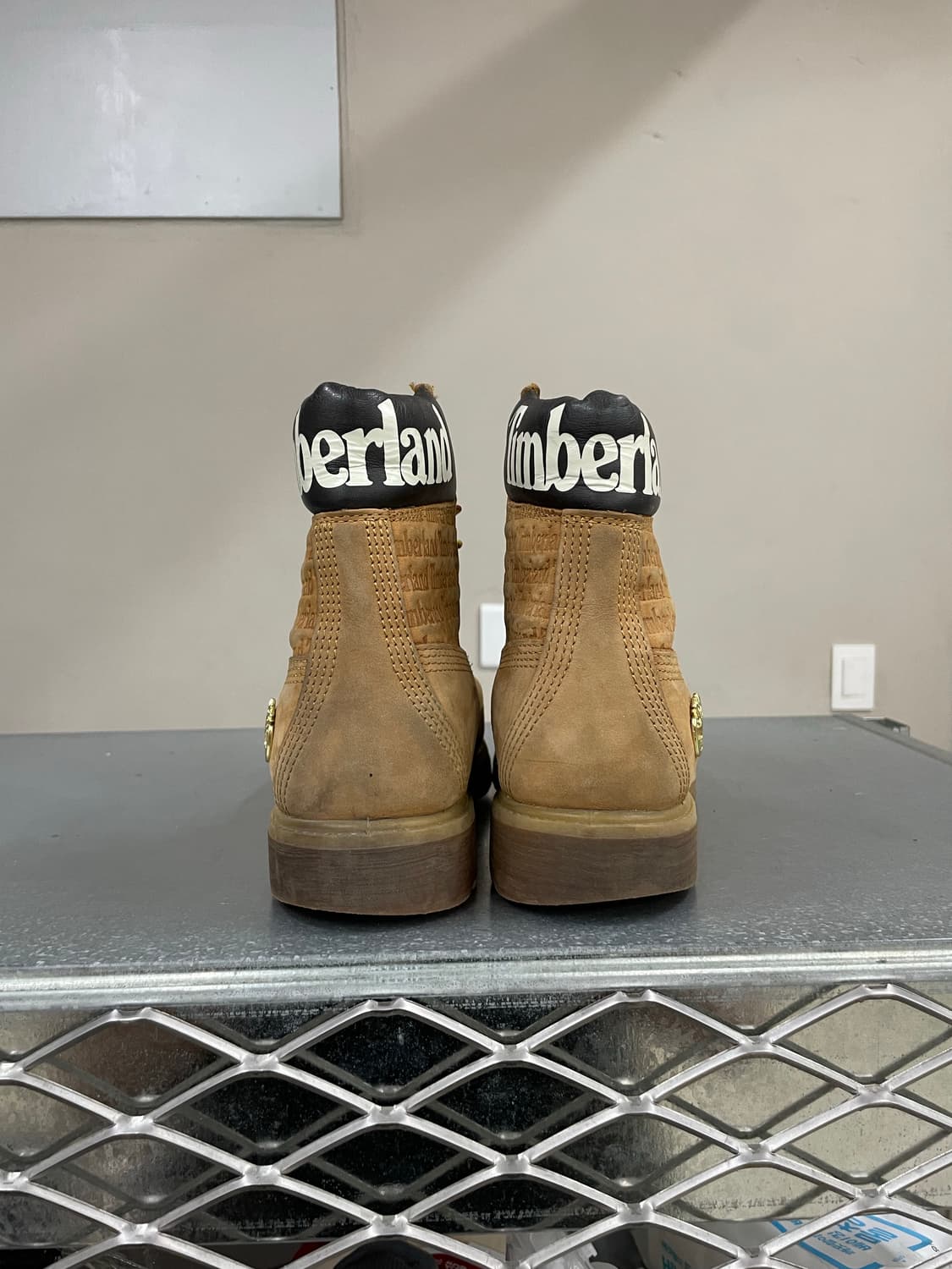 팀버랜드 6인치 로고 부츠 US7(gr-4035) 상품이미지3