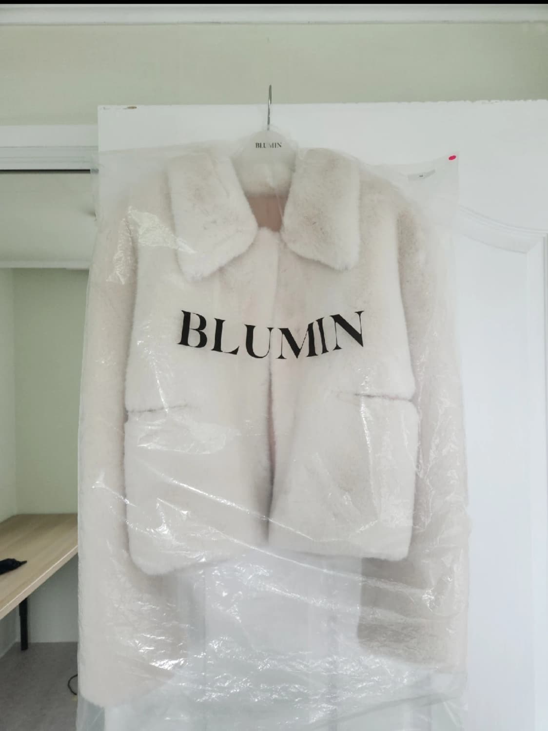 블루민 퍼 무스탕 새상품 상품이미지5