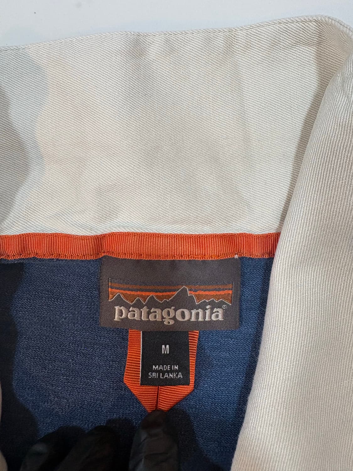 파타고니아긴팔티셔츠 상품이미지2