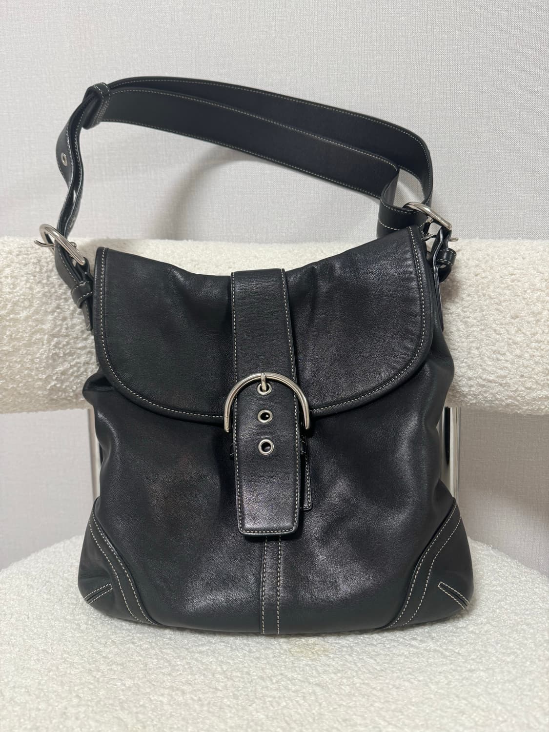 코치 빈티지 숄더백 상품이미지1