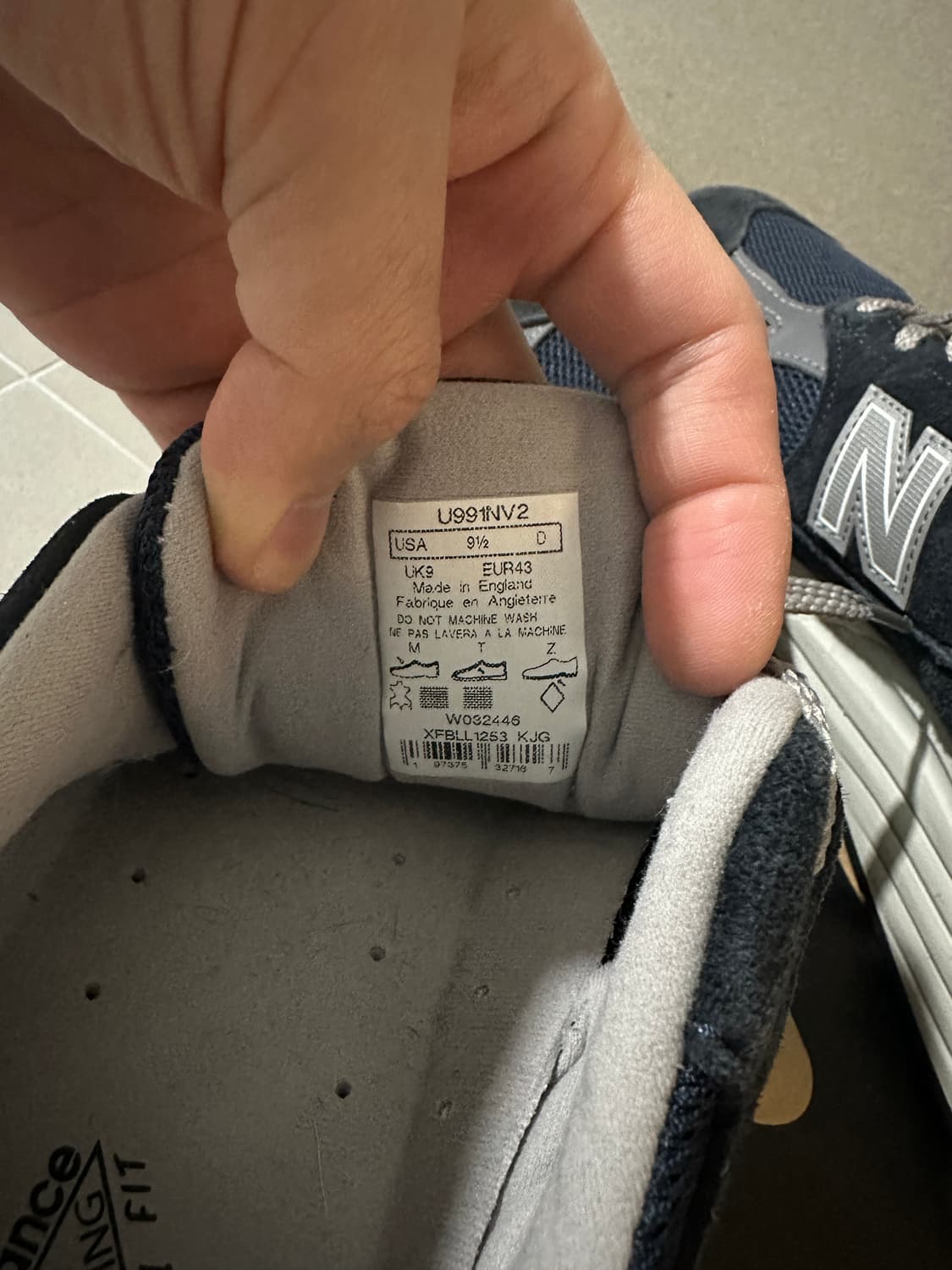 뉴발란스 991v2 다크네이비 275 상품이미지6