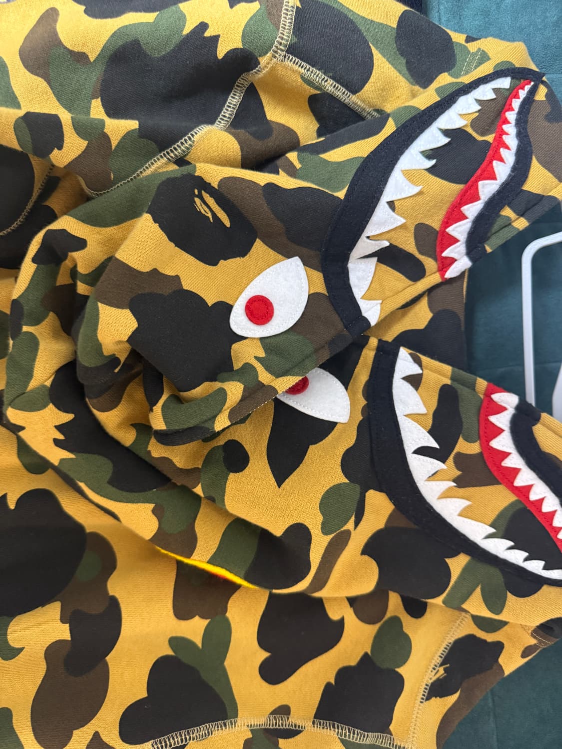 베이프 퍼스트 카모 샤크 풀 집 후드집업 옐로우 (M) 상품이미지4