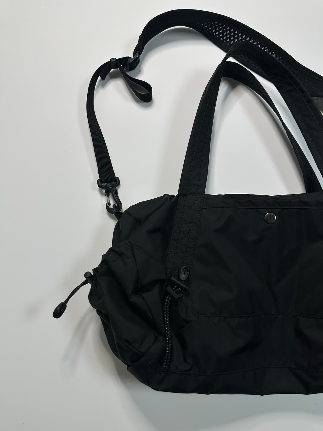 살로몬 포쉬 더플백 블랙 상품이미지4