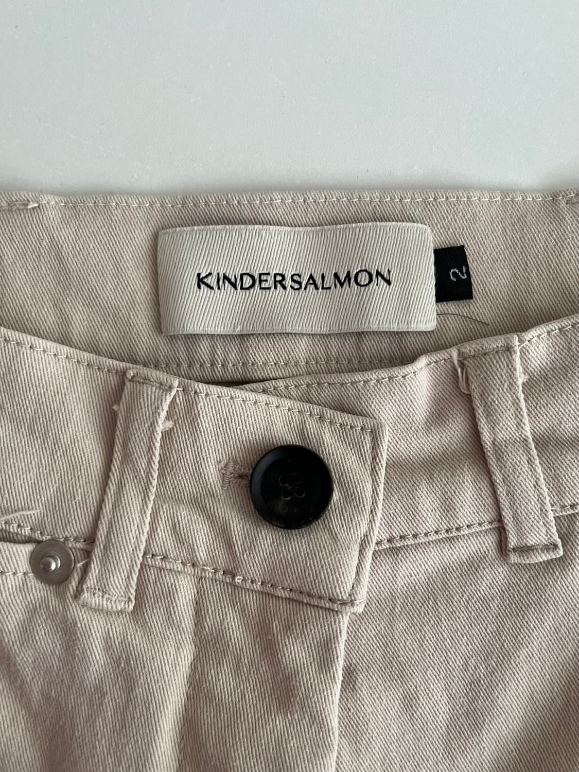 M) 킨더살몬 커브드 코튼 팬츠 베이지 상품이미지4